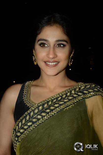 Regina-Cassandra-at-Vivaha-Bhojanambu-Restaurant-Launch